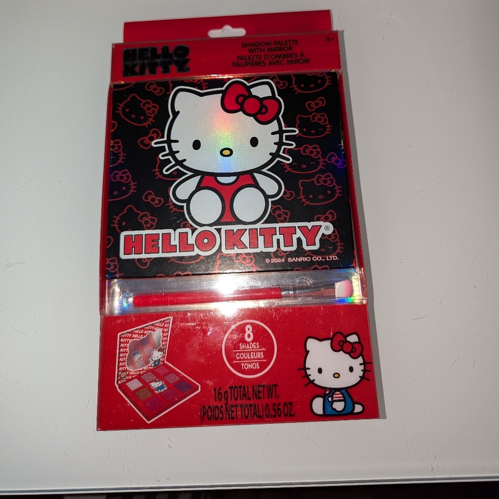~Hello Kitty Townley Eyeshadow Palette with Mirror Brush 8 Shades.
